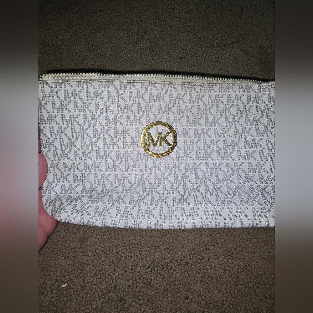 Michael Kors Small Clutch Purse